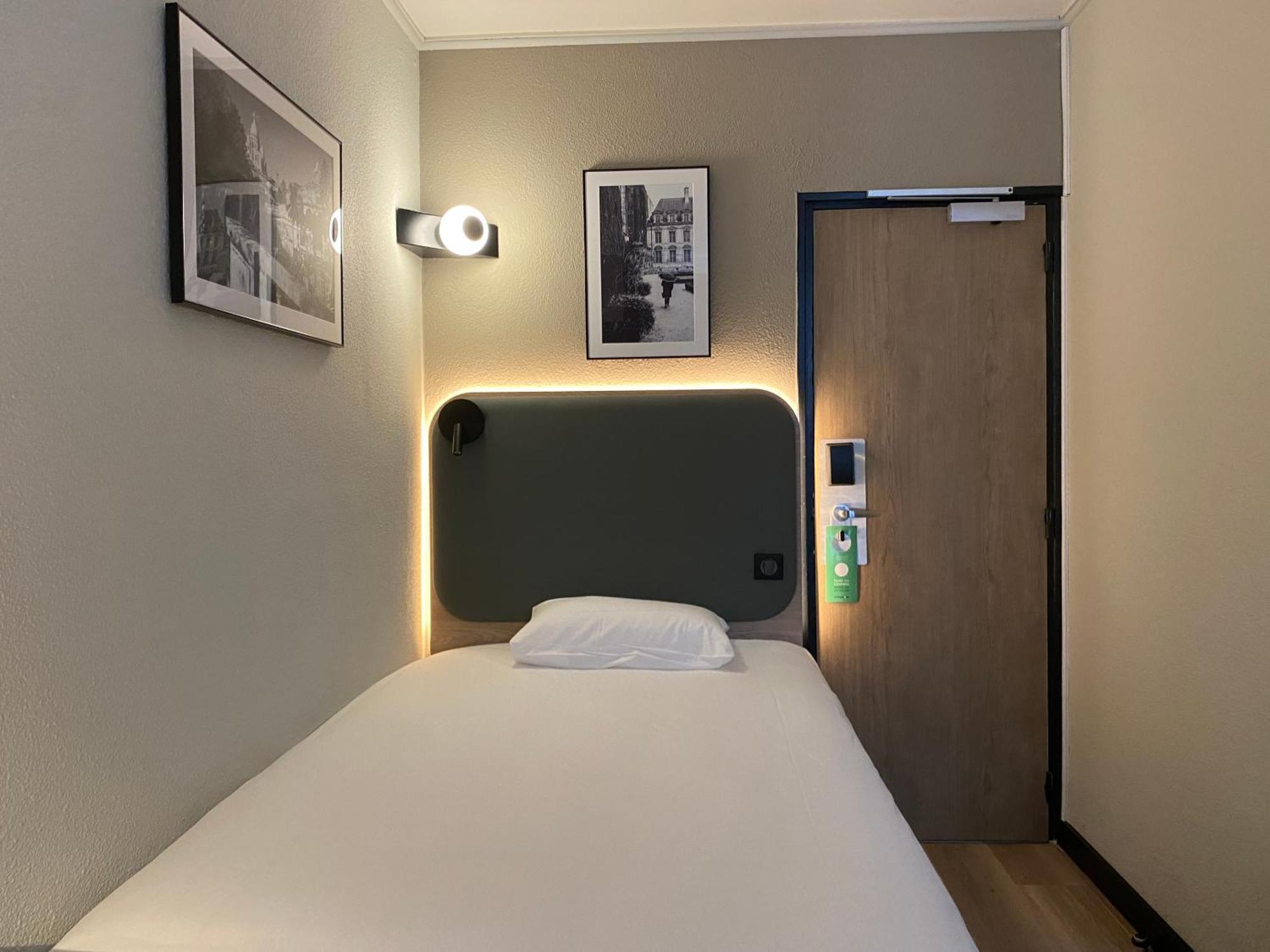 Campanile Paris Ouest - Boulogne Boulogne-Billancourt Exterior foto